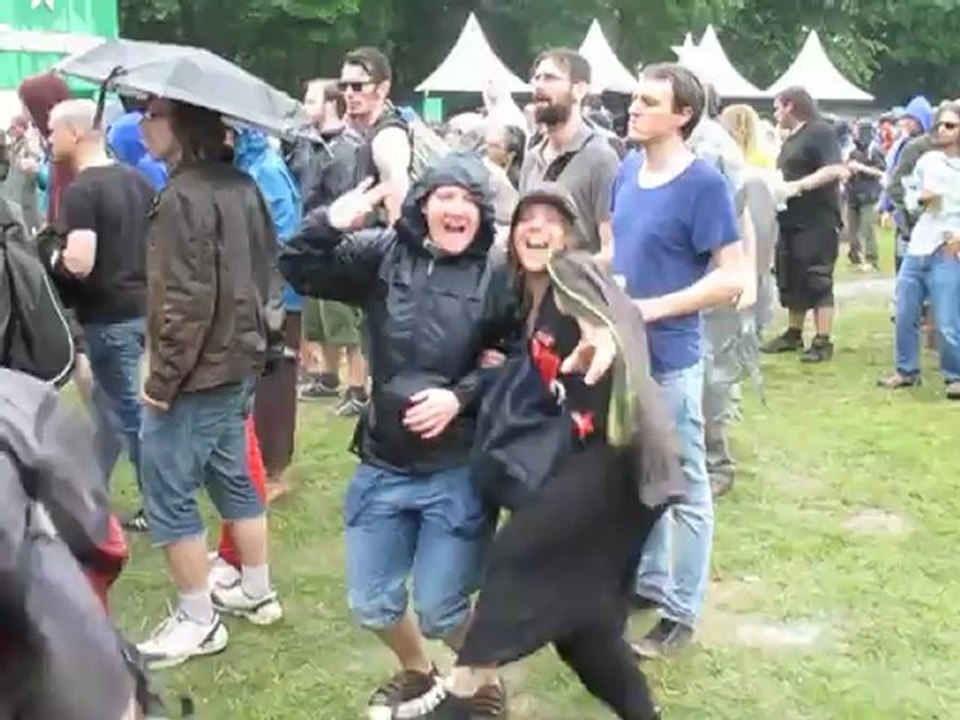 VIDEO. Le rock anglais de Miles Kane dans tous ses états