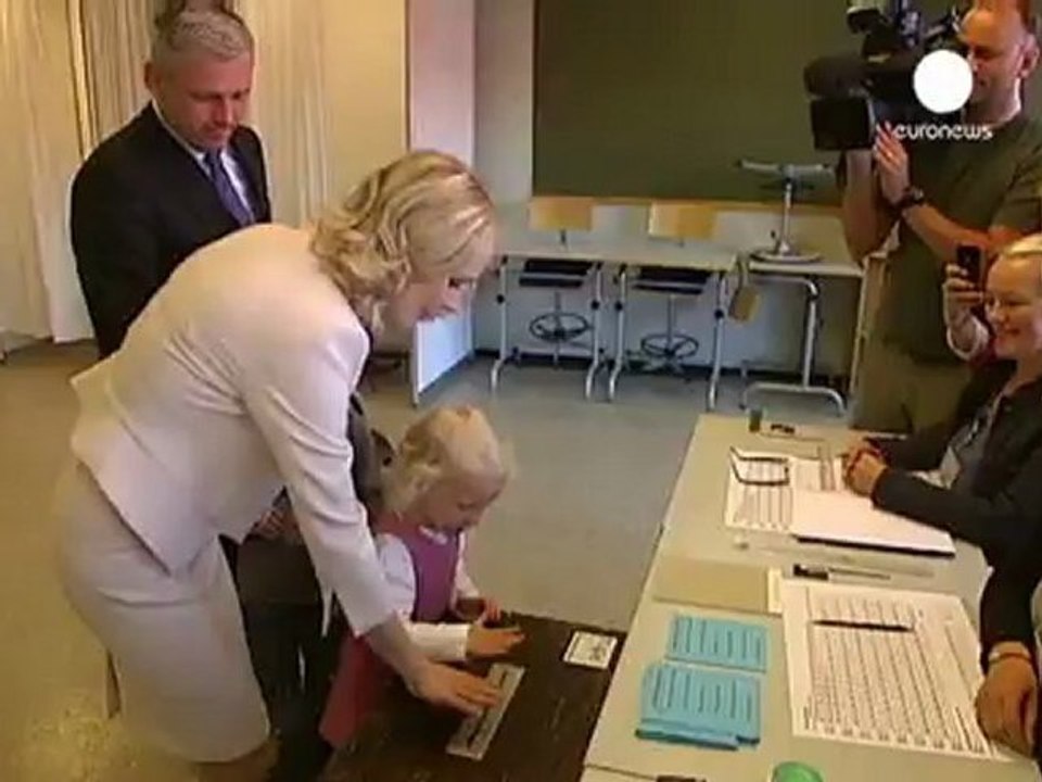 Islanda: rieletto il presidente uscente, al quinto mandato