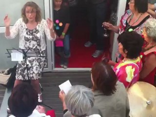 Chantons et buvons à ce trésor né de la terre