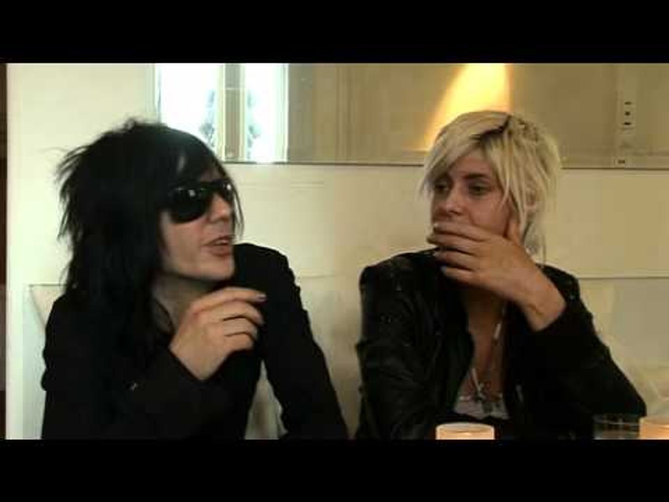 Vive La Fete interview - Danny Mommens and Els Pynoo (part 6)
