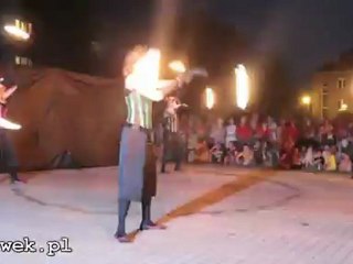 www.wek.pl: Brukarnia 2012. Fireshow: Mamadoo - 30.06.2012