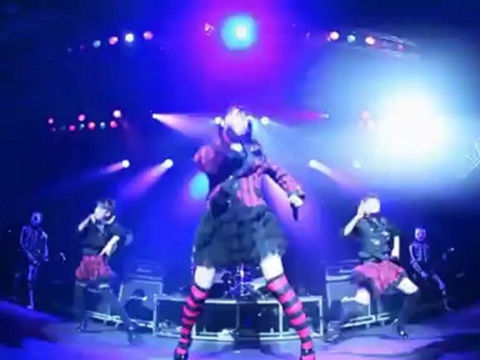 BABYMETAL - いいね!(Iine!) ～Live in TOKYO 2012～