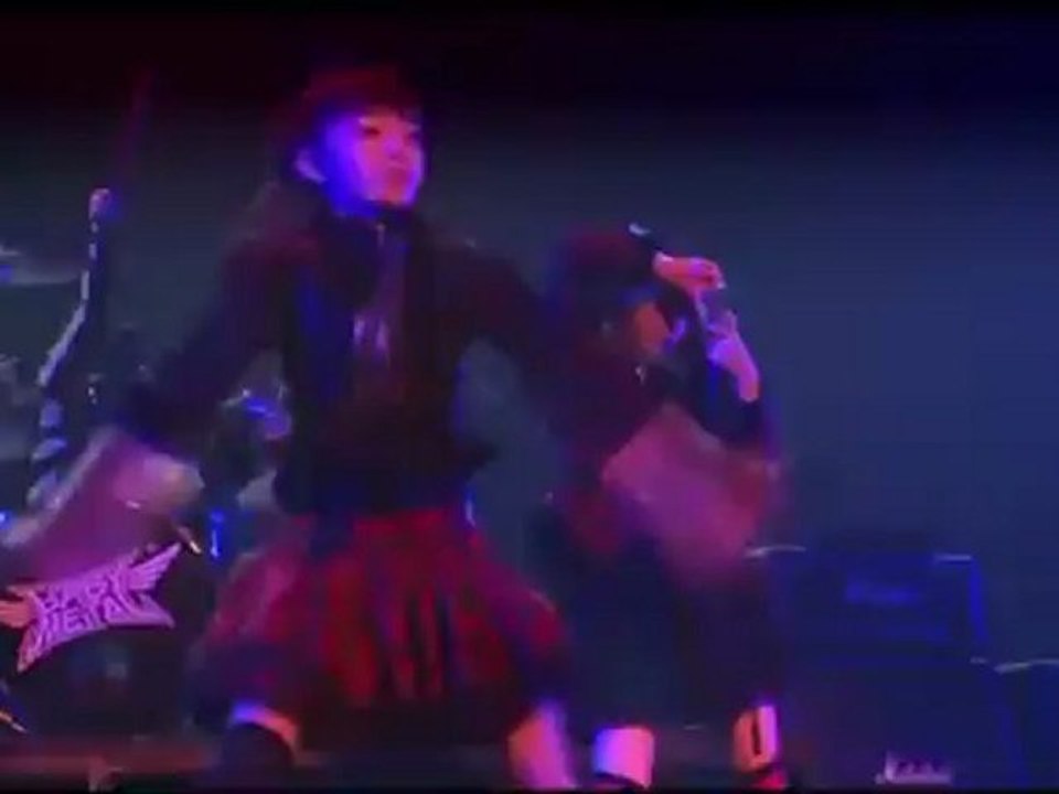 Babymetal - dokidokimorning & ii-ne at shibuya ax (08.04.2012)