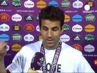 Les joueurs espagnols savourent la victoire