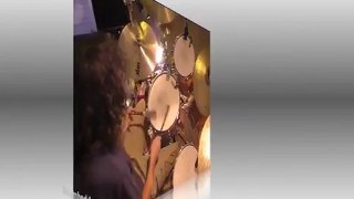 Drum Lesson - Playing with Jazz Brushes