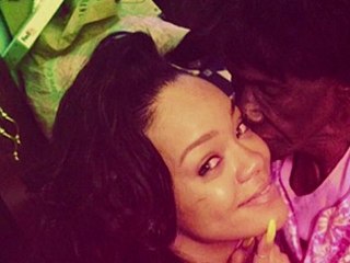 Rihanna Honors Late Grandma On Twitter