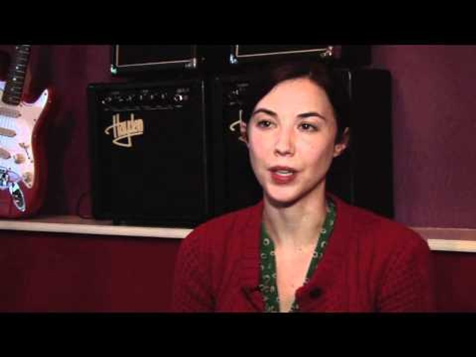 Lisa Hannigan digs in own past