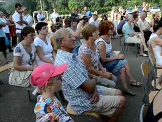Fête de l'école à Saint-Bénigne (01) Juin 2012.