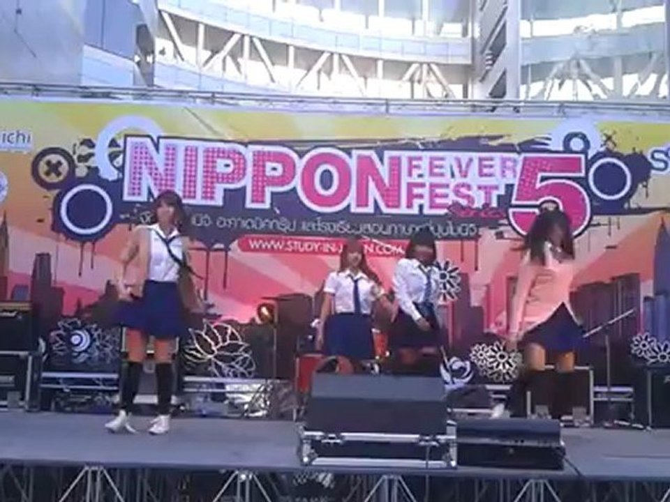 120520 SUGARiC cover AKB48 (Team B) @ Nippon Fever Fest #5 Part 1/2