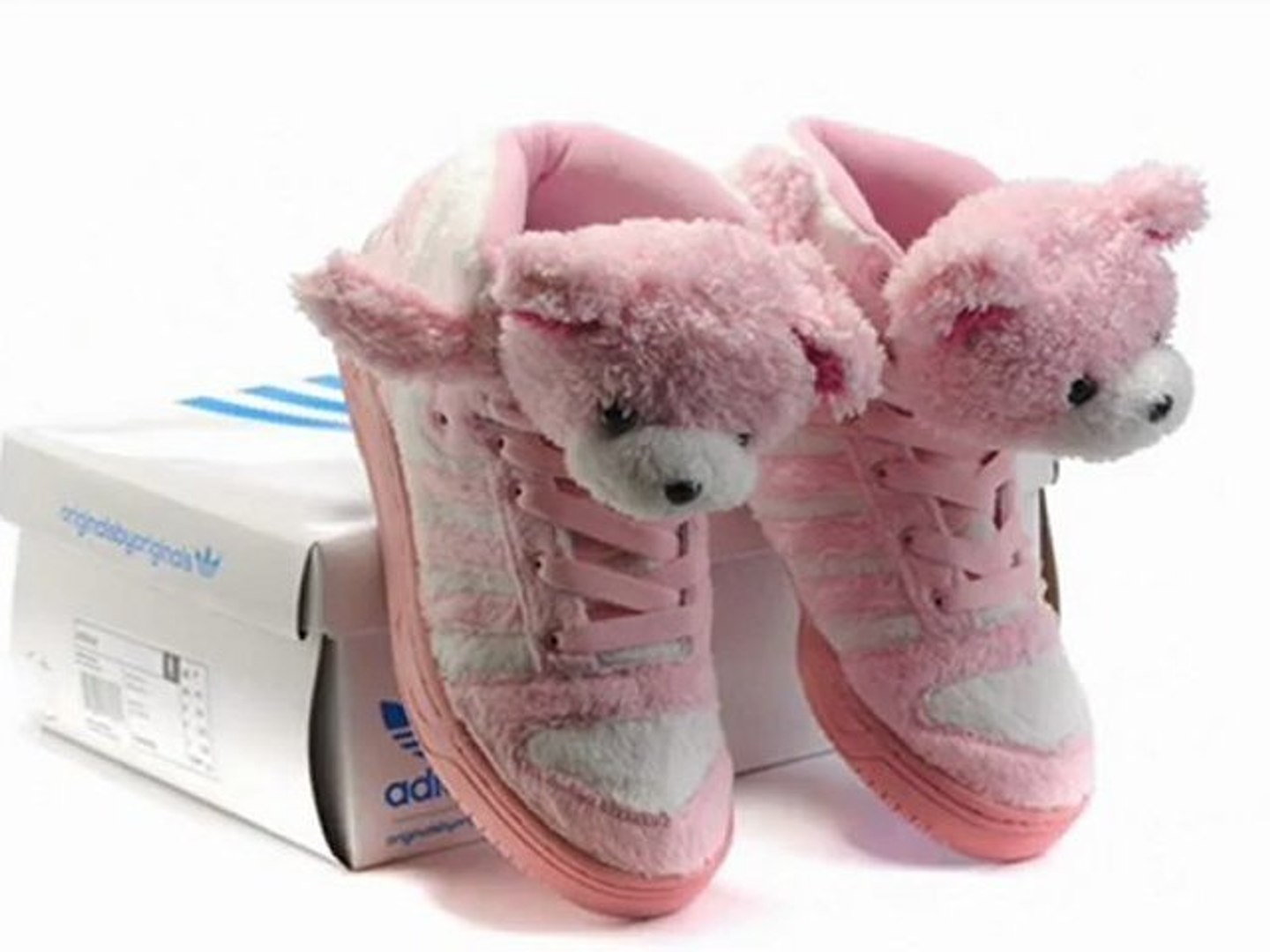 Jeremy Scott x adidas Original JS teddy bear pink Women─影片 Dailymotion