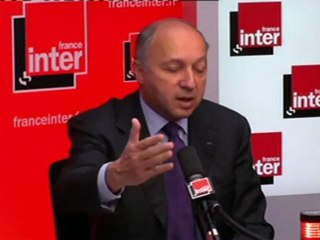 Laurent Fabius : donner aux rebelles syriens "des moyens de communication supplémentaires