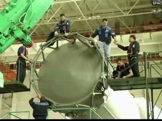 [ISS] Expedition 27 TMA-21 Spacecraft Mated With Boosters