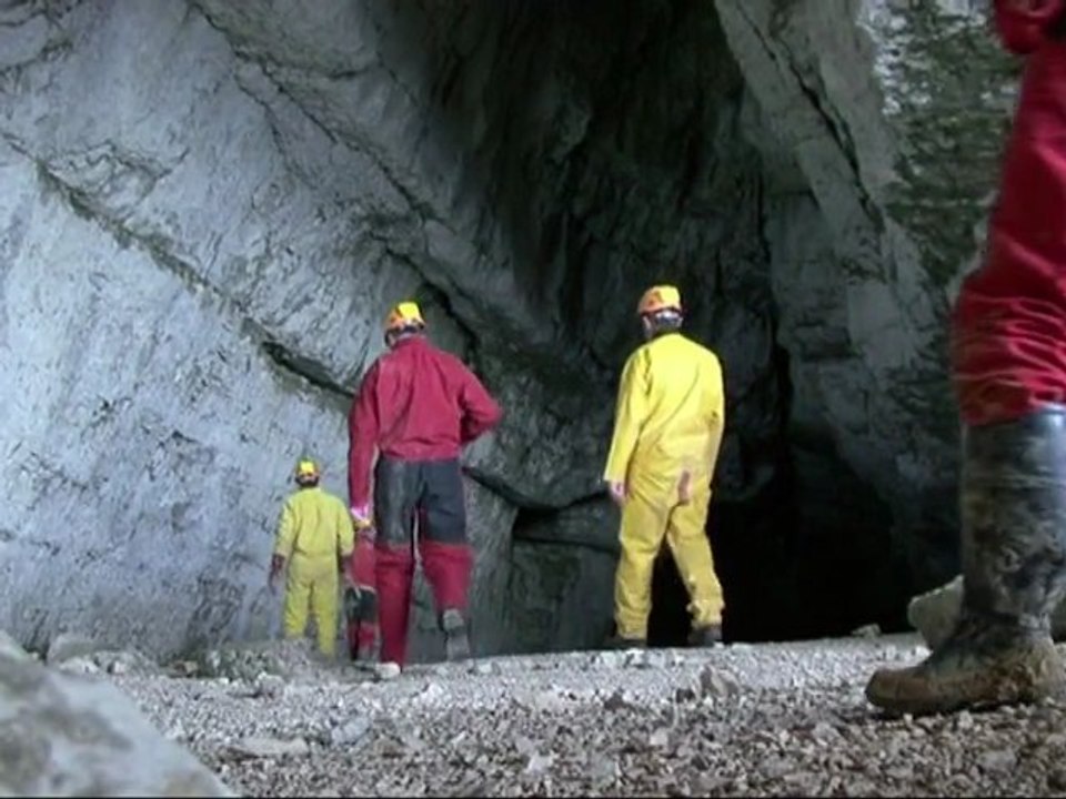 Chartreuse : découvrez la grotte de l'ours des cavernes