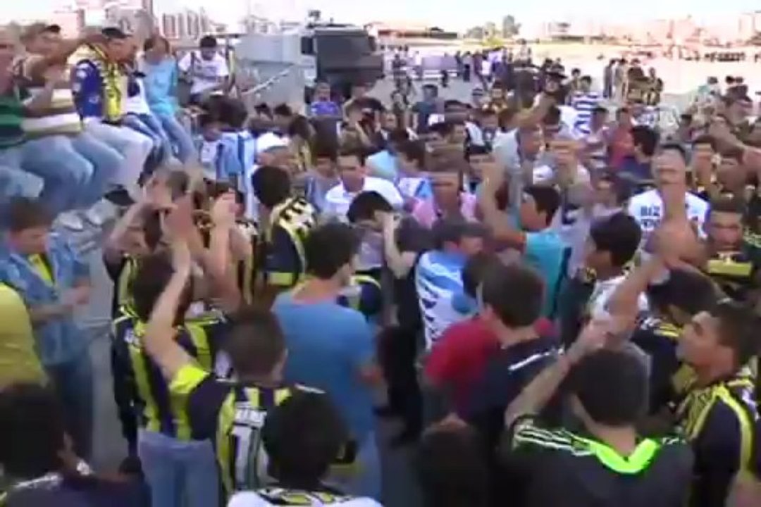 Aziz Yıldırım'a tahliye ve ceza