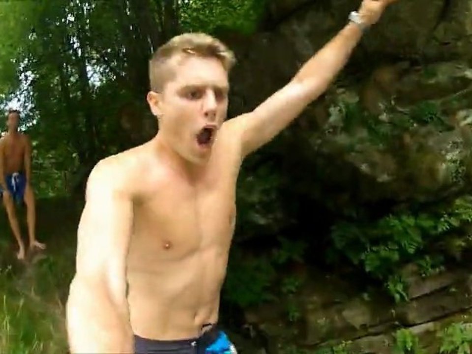 GoPro Cliff Jumping @ Luserna San Giovanni (TO)