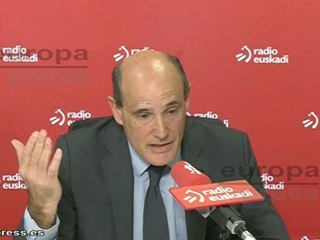 Bengoa: "Copago, sólo si TC anula decreto vasco"