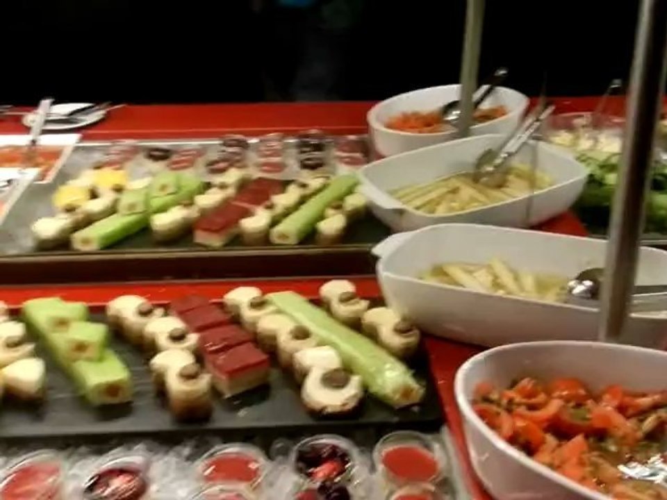 Hotel Esperanto Fulda Rhoen 6 Stock essen Restaurant Grillrestaurant mit Dachterrasse