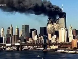 WTC South Tower demolition 2 with sound (German TV)