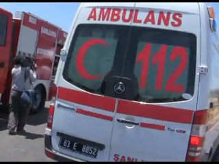 Urfa- Ambulans Araba ile Çarpıştı
