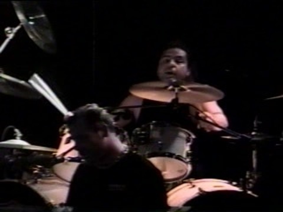 Armored Saint - March Of The Saint