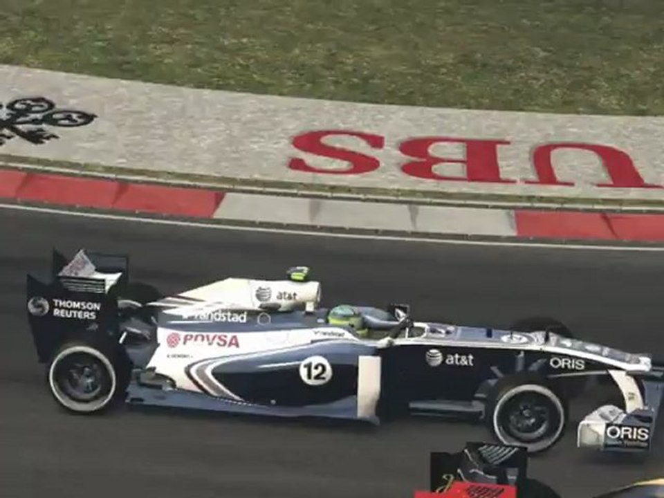 F1 2011 - GP de Chine - Kier (moi) vs Barrichello (2) et Petrov