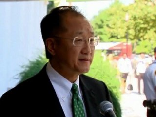 New World Bank chief starts first day at work