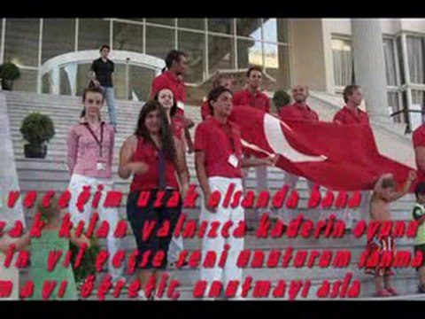 Seni Çok Özledim Uzaktaki Aşkım...