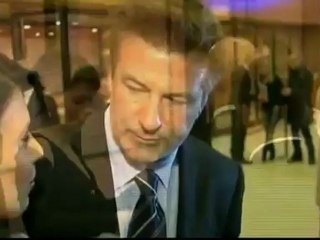 Alec Baldwin weds in New York