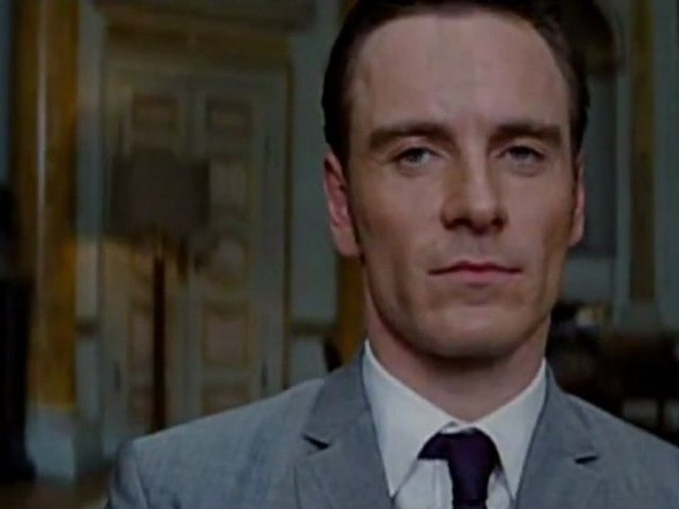Christopher Nolan's -James Bond Trailer