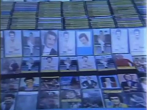 Vazgeç Gönlüm (Orhan Gencebay byrahatsızz diyokii???AYIG OL POLLLL