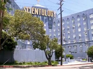 Tom Cruise's divorce shines new light on Scientology