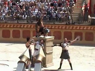 dans le couloirs des gladiateurs Du Puy du Fou