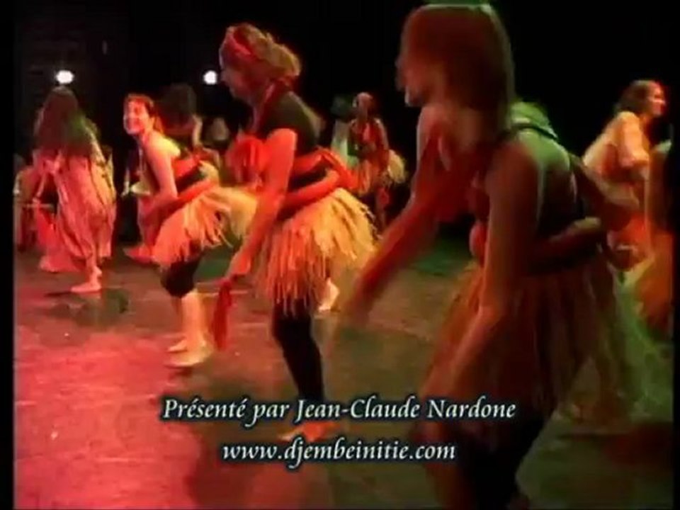 Spectacle de fin d'année au Théâtre de St Ouen en 2008 organisé par la ville de Paris
