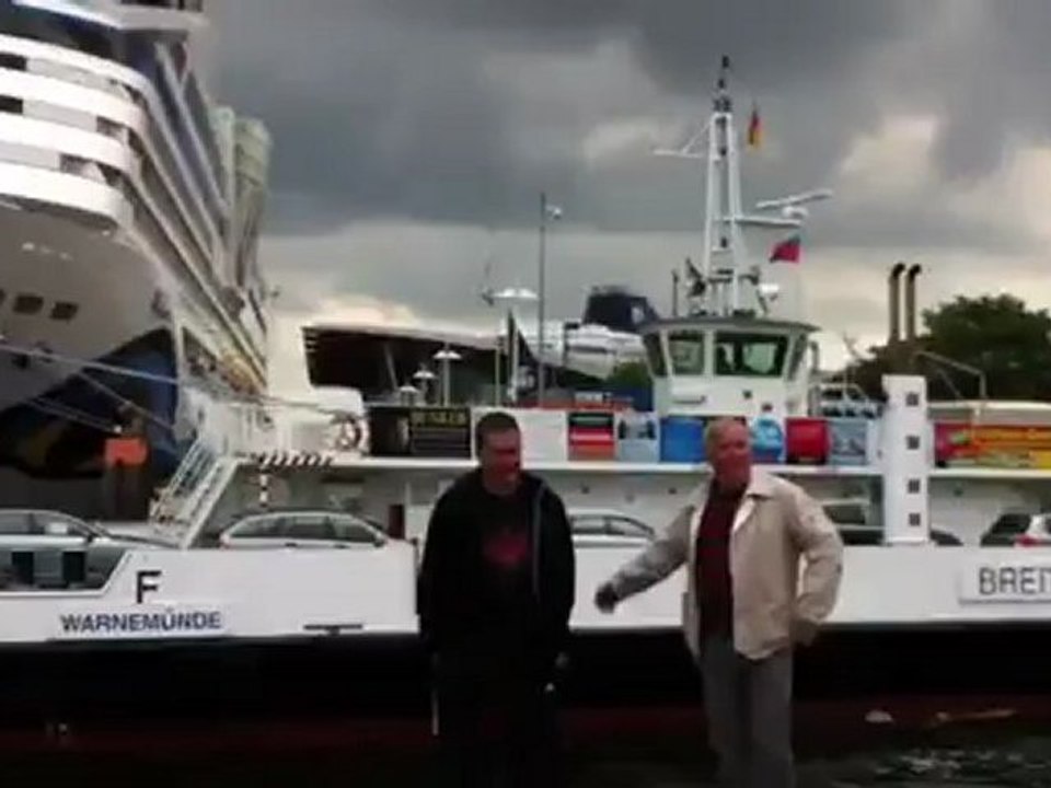 AIDAblu Hamburg Hafen AIDA kreuzfahrten AIDAblue Taufe Fotos Bilder Innen Kabinen Brauhaus Wellness