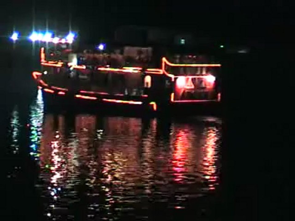 Dinner Dhow Cruises Dubai Creek www.VIP-Reisen.de