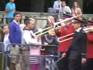 MOV042.MOD