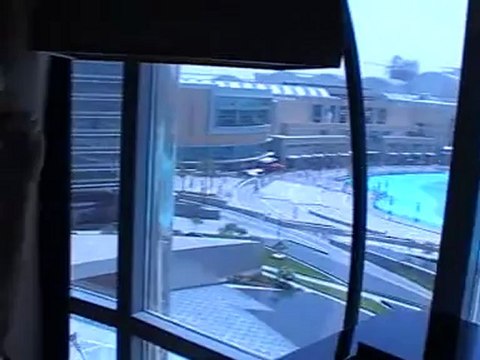 Armani Hotel Dubai Luxushotel Zimmer Siute im Burj Khalifa Dubai VIP-Reisen.de