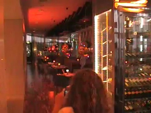 Abu Dhabi Hotel Radison Blu Restaurant Formel 1 Rennbahn Fella.de