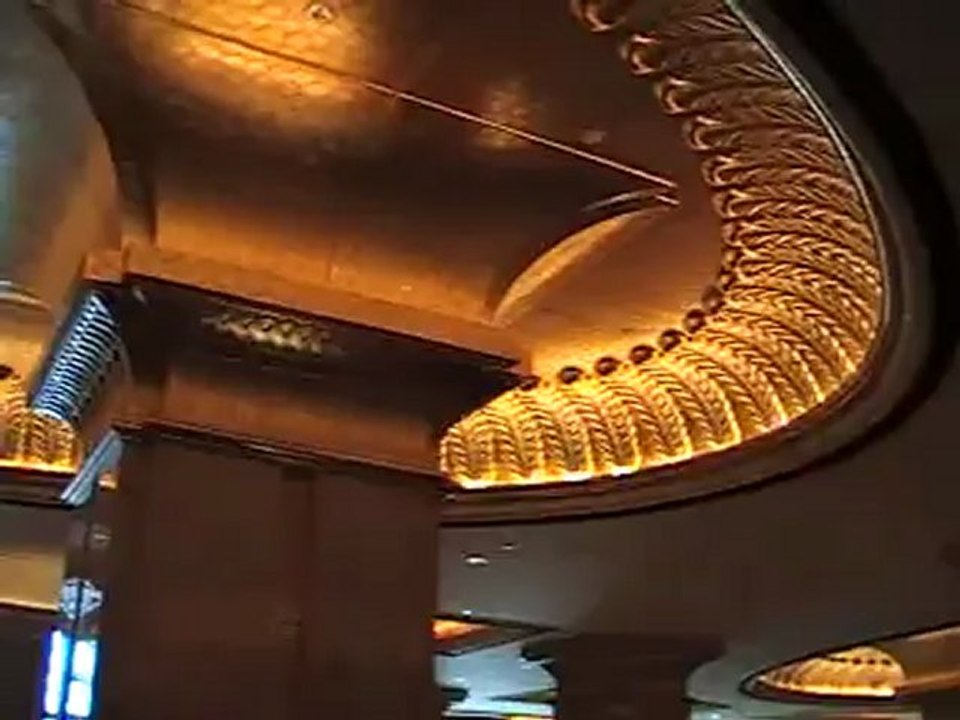 Hotel Emirates Palace Abu Dhabi Goldautomat Luxushotel Strandhotel 5,5 Sterne