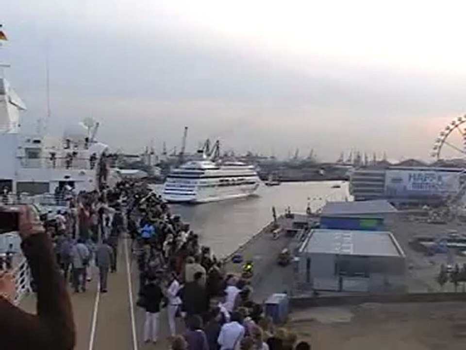 TUI Cruises Mein Schiff 2 Hamburg Hafen Hafengeburtstag