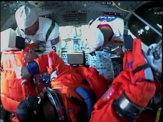 [STS-135] Flight Day 1 Highlights (1/2)