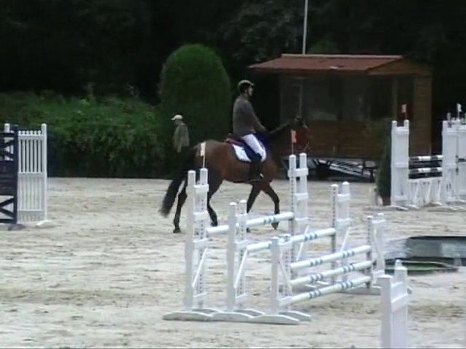 Royôme de Lancelot & Fabien Tutoy au CSO de Compiègne 16 JUIN 2012