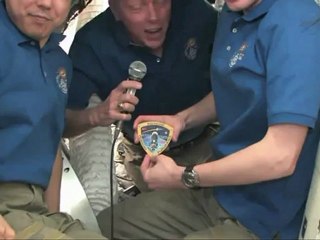 [ISS] Expedition 29 Mission Stickers Placed