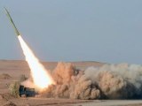 Irã realiza manobras militares