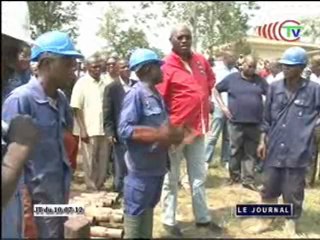 Construction d’un forage moderne à Gamboma par le candidat du PCT Hugues Ngouelondele