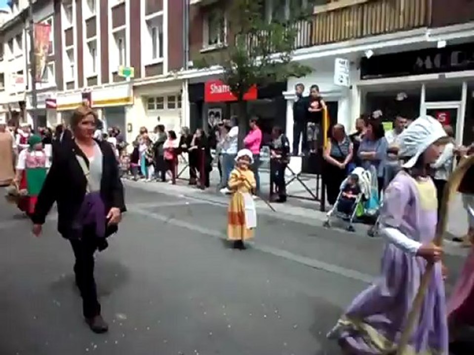 Fête médiévale Jeanne Hachette (5)