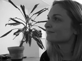 Scène filmée - Amandine Cailleau & Cristina Toccafondi - "La vie rêvée des anges"