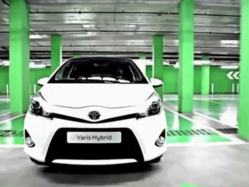 New Toyota Yaris Hybrid | 2012 - HD - English