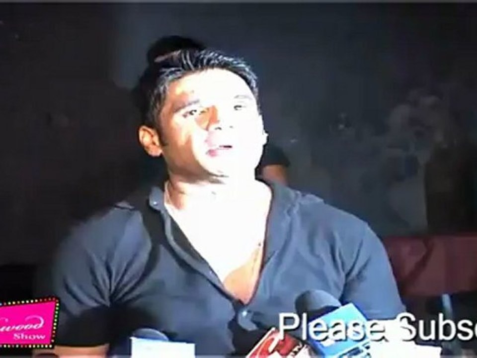 Sunil Sheety at Shoot of Mere Dost Picture Abhi Baki Hai