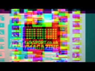 Sol Campbell: "Van Persie will leave Arsenal without summer signings"